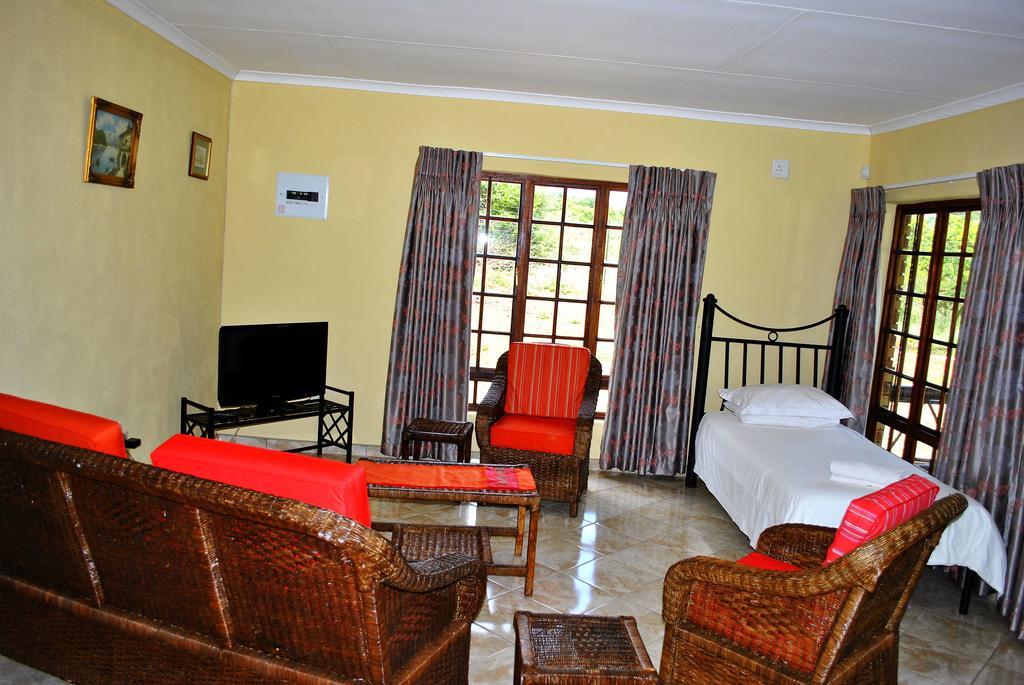 Mount Azimbo Lodge Louis Trichardt Exterior foto